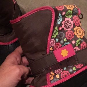 Winter snow boots girls size 3